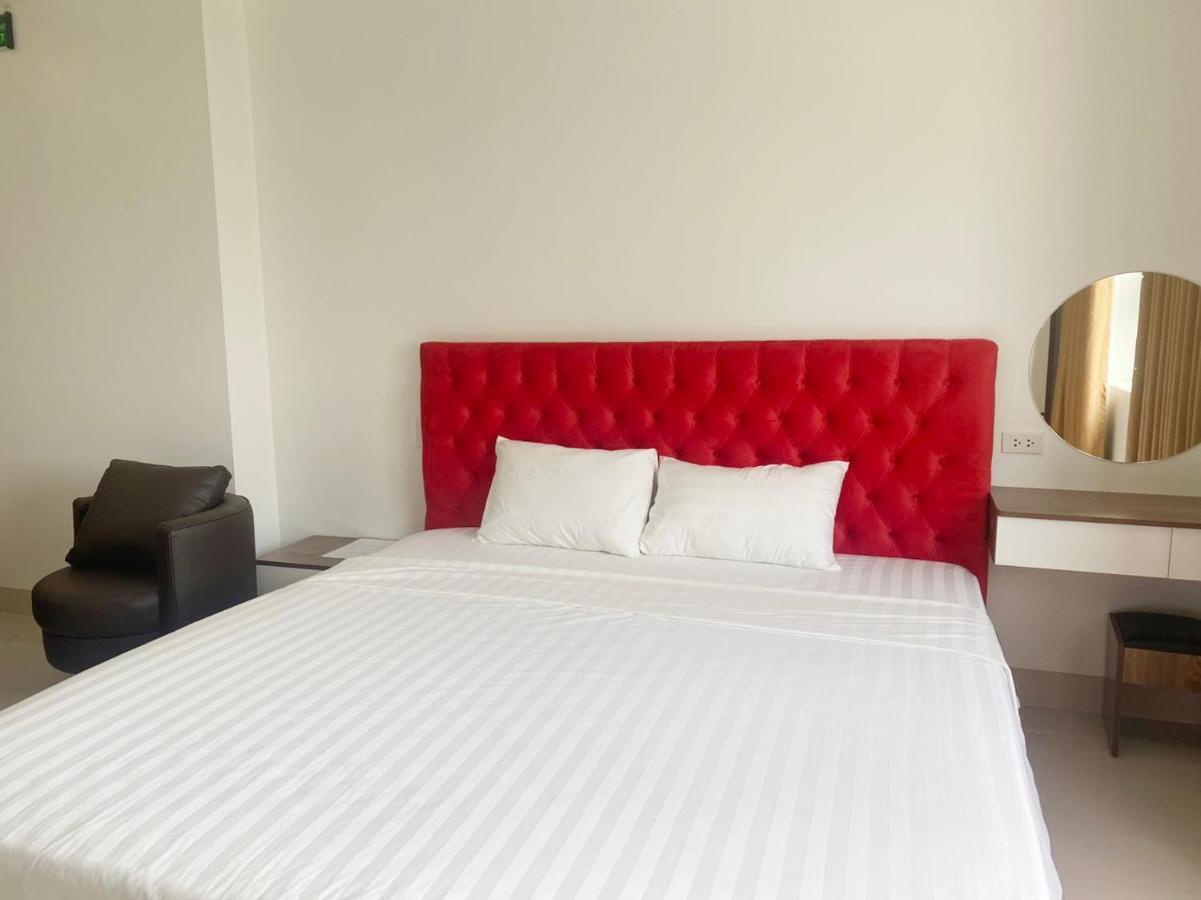 Ruby Hotel - Gan Trung Tam Khao Thi Dhtn Thái Nguyên エクステリア 写真
