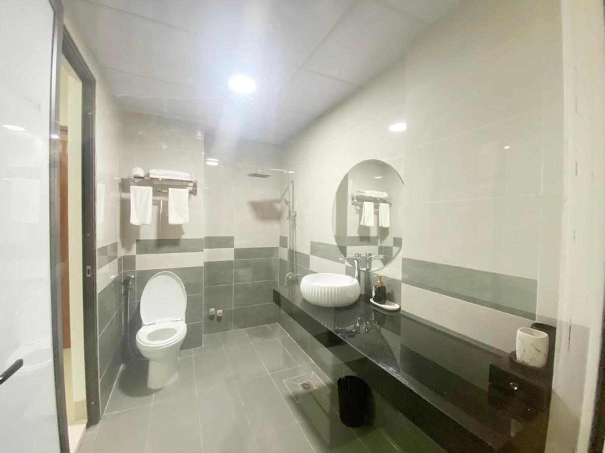 Ruby Hotel - Gan Trung Tam Khao Thi Dhtn Thái Nguyên エクステリア 写真