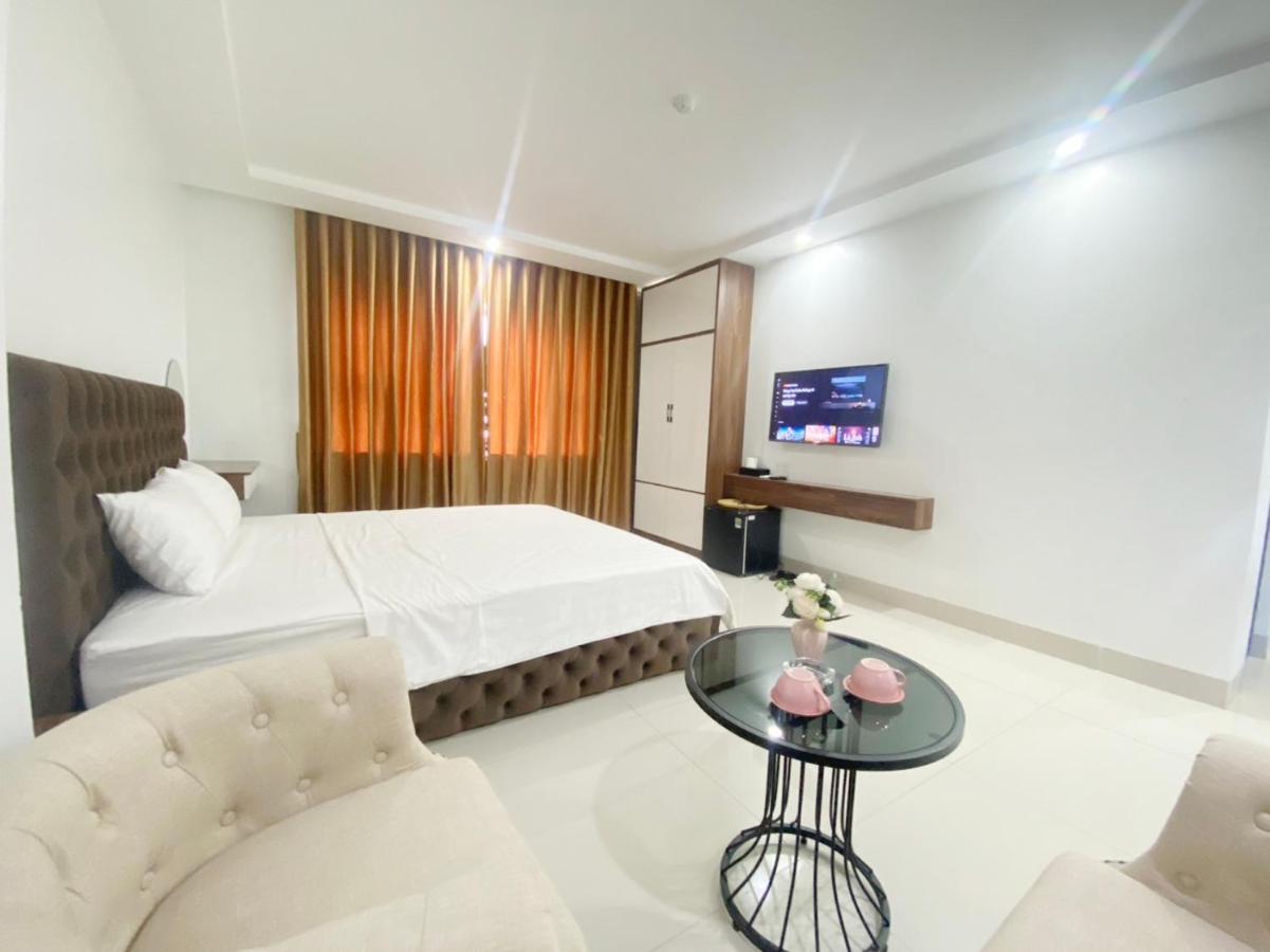 Ruby Hotel - Gan Trung Tam Khao Thi Dhtn Thái Nguyên エクステリア 写真